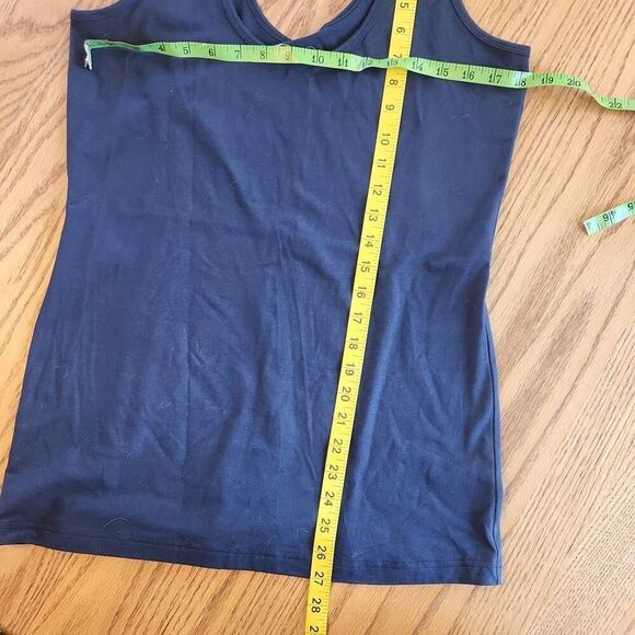 E14 Maurices Navy tank top - Picture 5 of 5